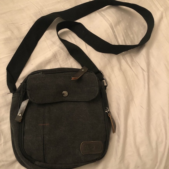 multifunctional canvas messenger bag